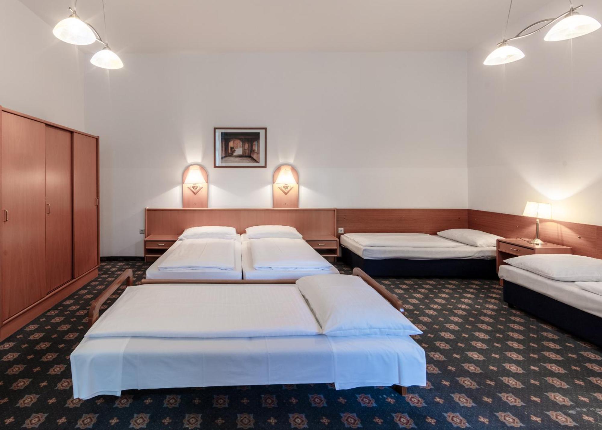 Hotel Admiral — Photos 1